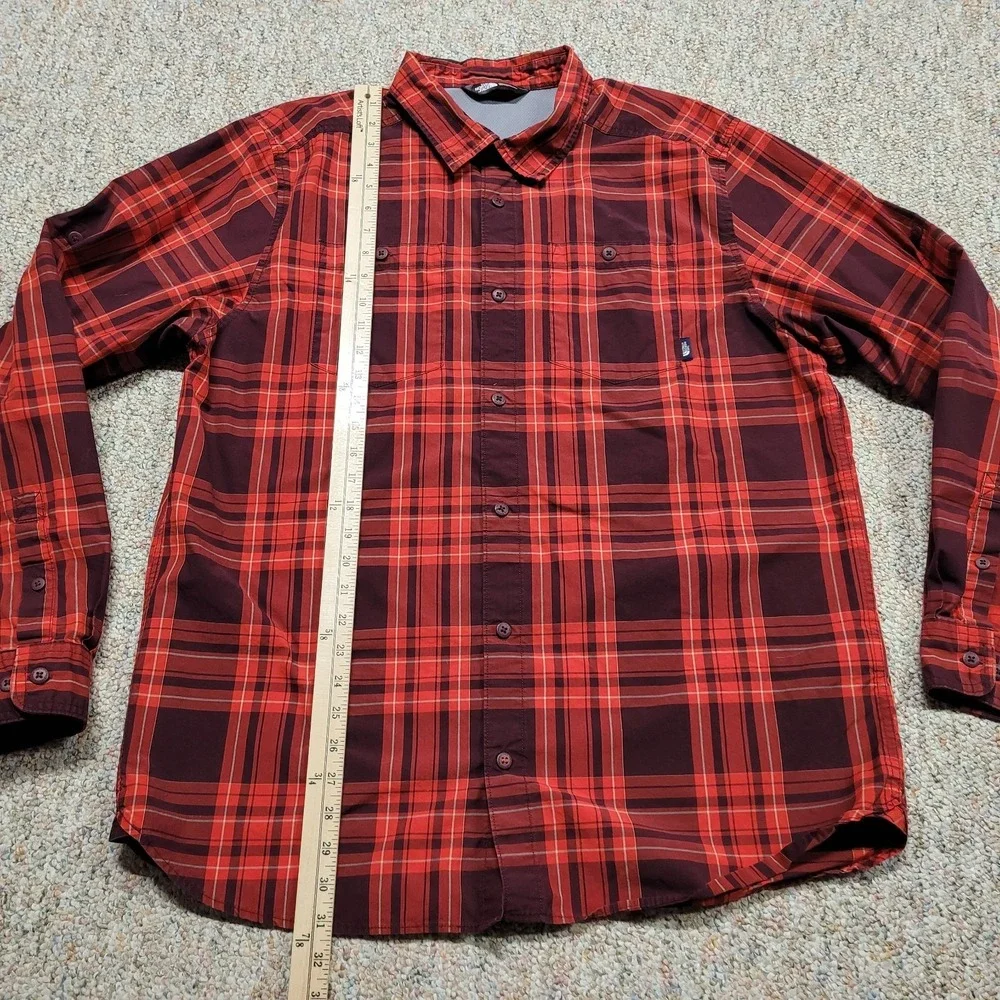 The North Face Shirt Mens XL Red Plaid‎ Button Up Vented Roll Tab Hiking Camping